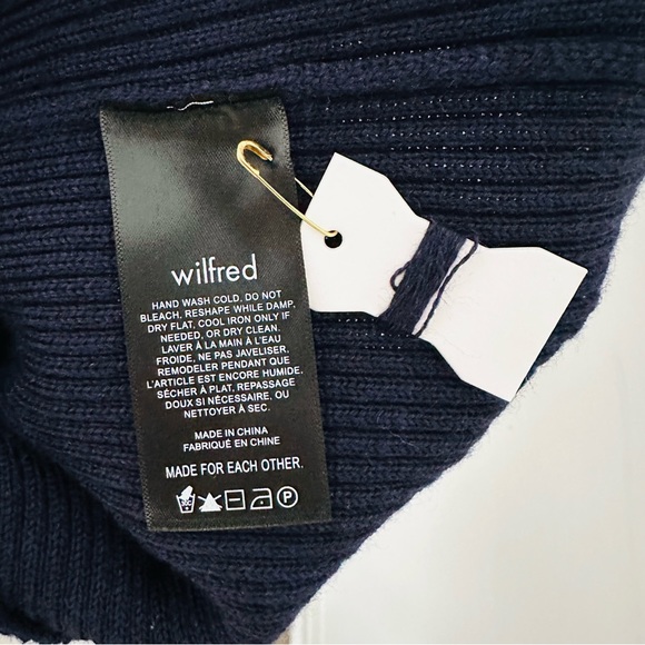 Sz S Aritzia WILFRED Montpellier Cropped Turtleneck Sweater in Navy - Picture 5 of 6